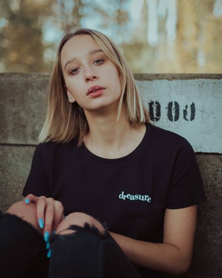 Basic Tee .black (Women)